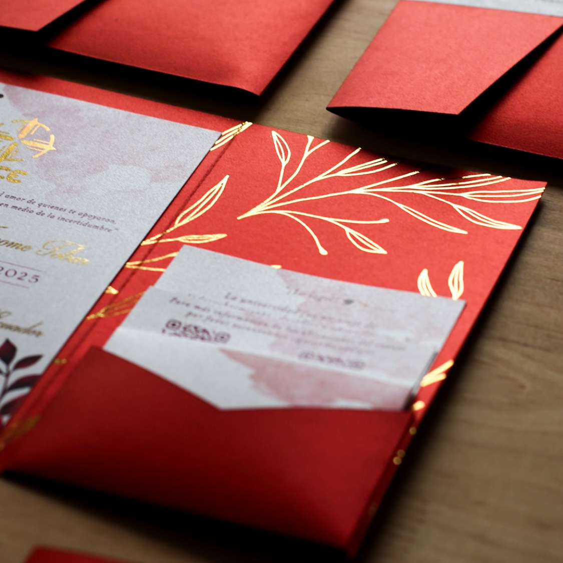Invitaciones de Graduación Vega Premium