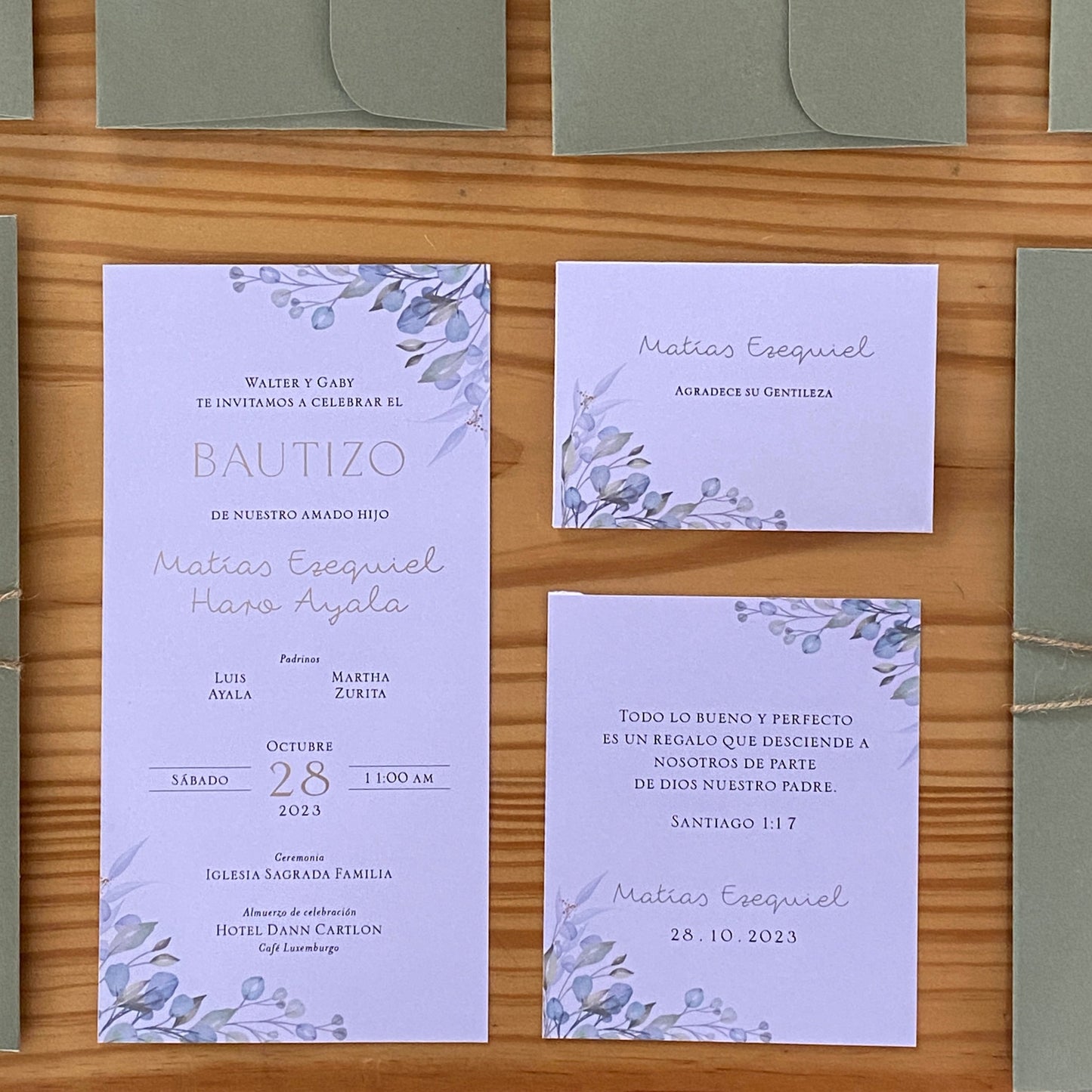 Invitaciones de Bautizo Capella