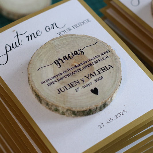 Recuerdo de Boda Pin magnético de madera