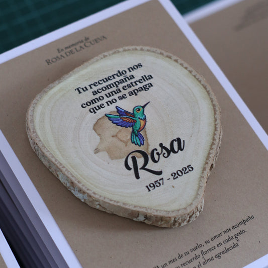 Recuerdo de Requiem Pin magnético de madera